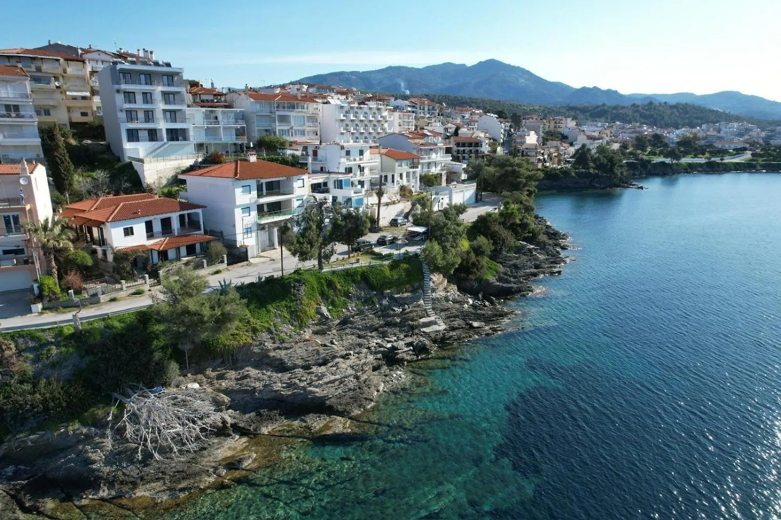 Anemos Seaside Apartment location